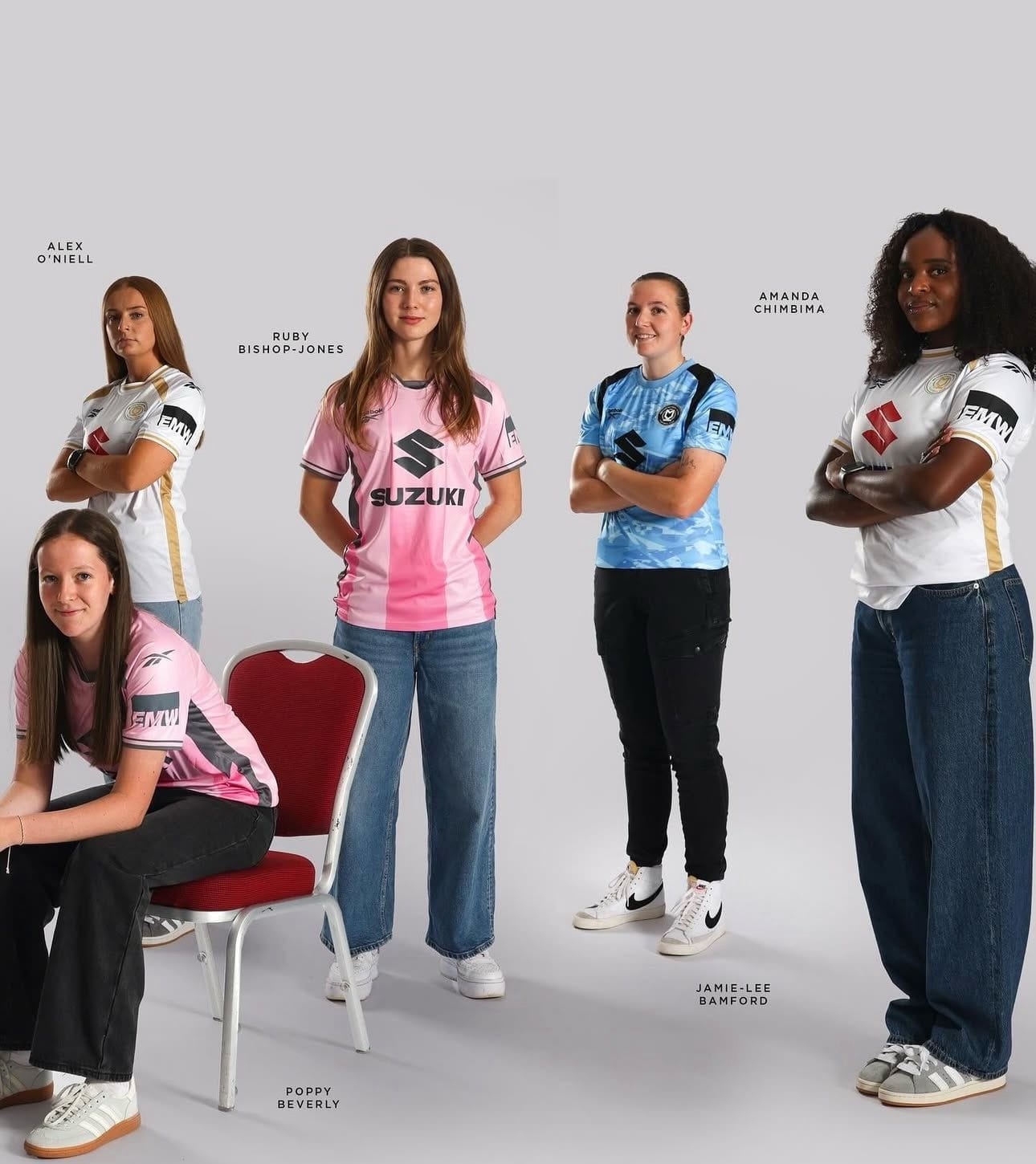 Some-of-the-MK-Dons-Womens-Football-Team